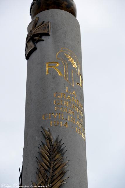 Monument aux morts de Chiddes Nièvre Passion