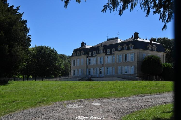 Le château du Vernay un beau Patrimoine
