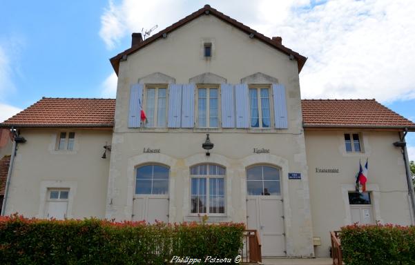 Mairie du village de Murlin