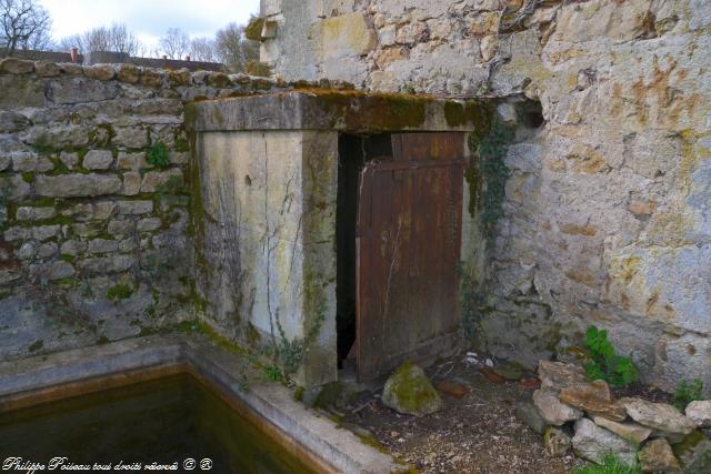 Lavoir du hameau de Cigogne