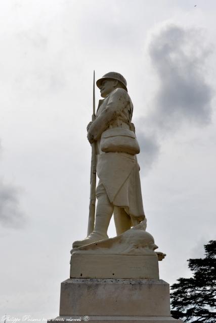 Monument aux morts de Larochemillay