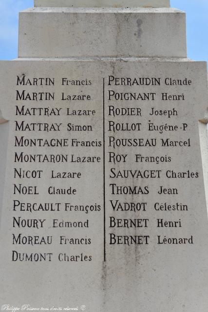 Monument aux morts de Larochemillay