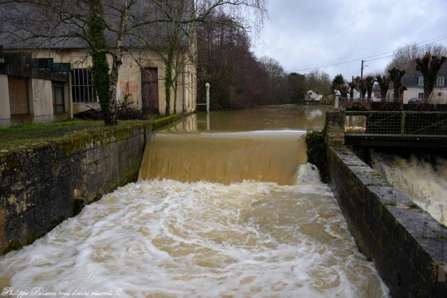 Le Bief de Demeurs