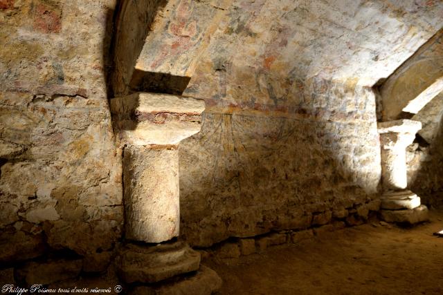 Crypte de l'église d'Alluy