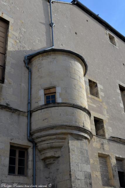 Échauguette rue des Ouches de Nevers un beau patrimoine