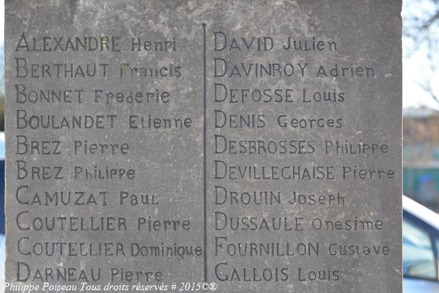 Monument aux Morts de Mhère