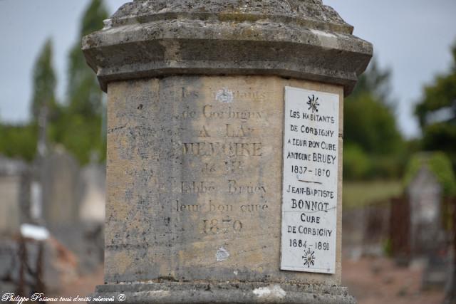 Calvaire du cimetière de Corbigny