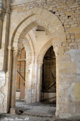 Intérieur de l'Église Saint Genest