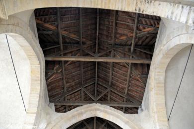 Intérieur de l'Église Saint Genest
