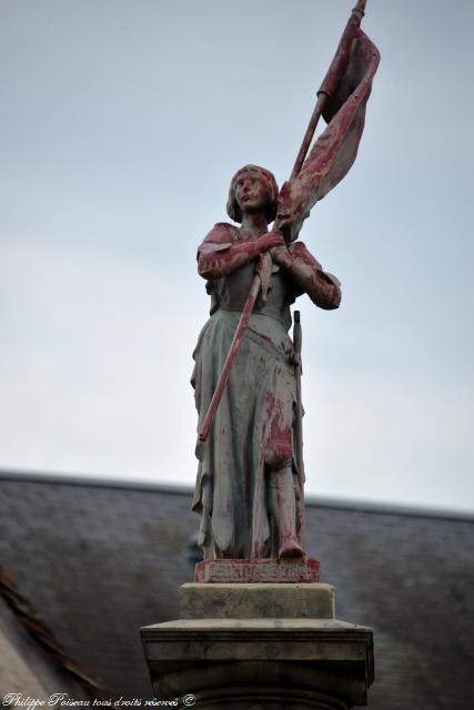 Monument aux Morts de Poil