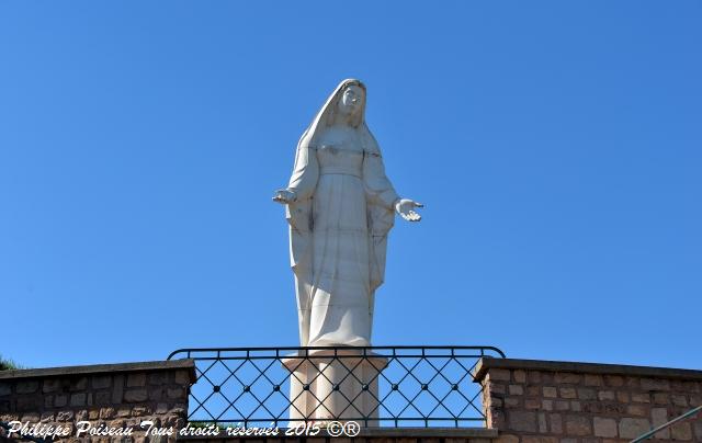 Notre Dame de Cercy-la-Tour un beau patrimoine