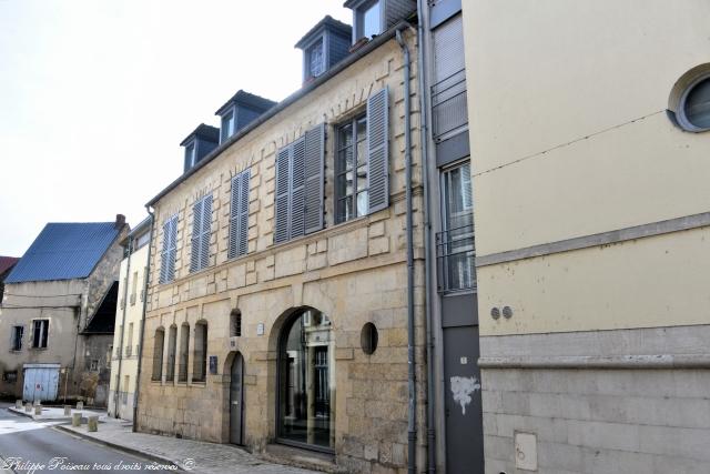 Ancienne faïencerie de l’Autruche un beau patrimoine