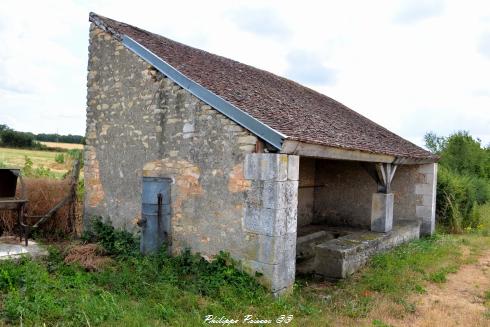 Lavoir Les Champs de bouillants Nièvre Passion