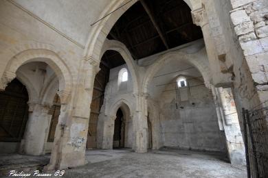 Église Saint Genest de Nevers vues de l'intérieur