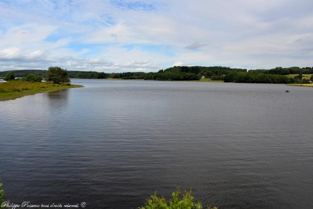 Lac de Saint Agnan un beau plan d’eau