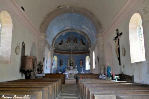 Intérieur de l’église de Saint Germain des Bois un beau patrimoine