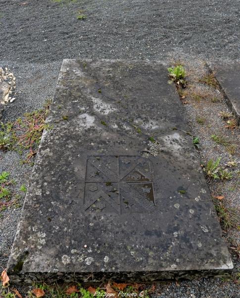 Caveau de la famille La Planche à Millay