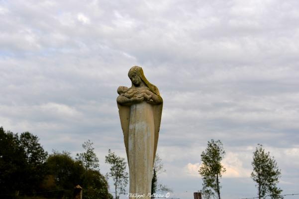 Calvaire de la Vierge à Foulquière Nièvre Passion