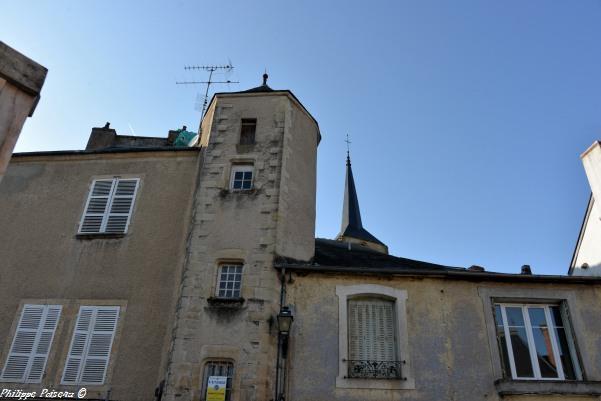 Grenier à sel de Moulins Engilbert