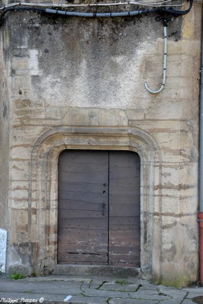 Grenier à sel de Moulins Engilbert