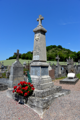 Monument aux morts de Asnan Nièvre Passion