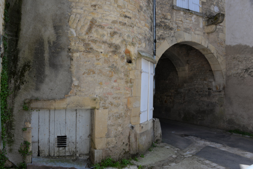 Porte Fortifiée de Tannay Nièvre Passion