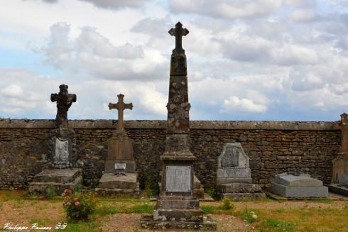 Monument aux morts d'Authiou Nièvre Passion