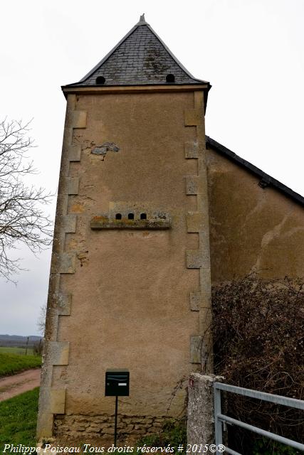 Pigeonnier Lieu Dit Beaumont Nièvre Passion