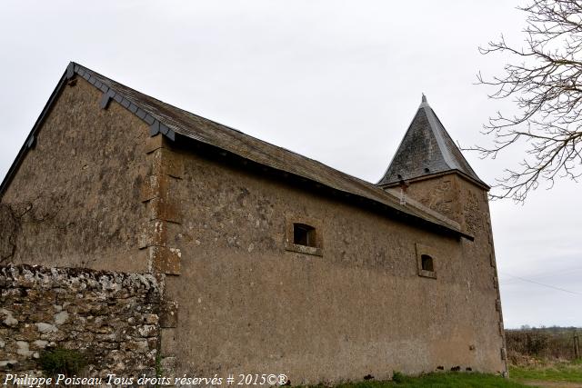 Pigeonnier Lieu Dit Beaumont Nièvre Passion