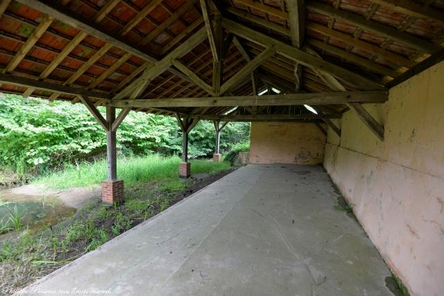 Lavoir du lieu dit Le Battant