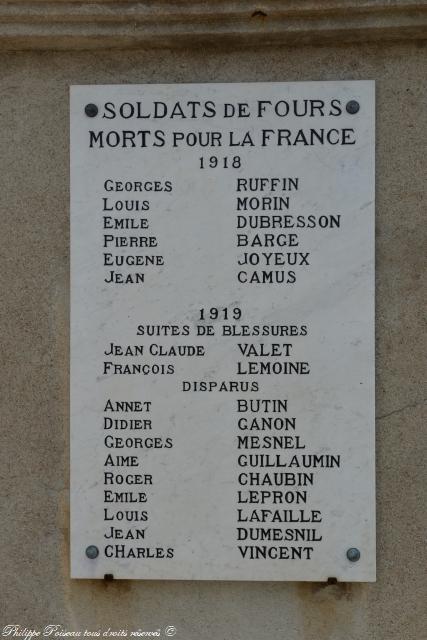 Monument aux morts de Fours