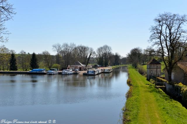 Port de Chitry-Chaumot 