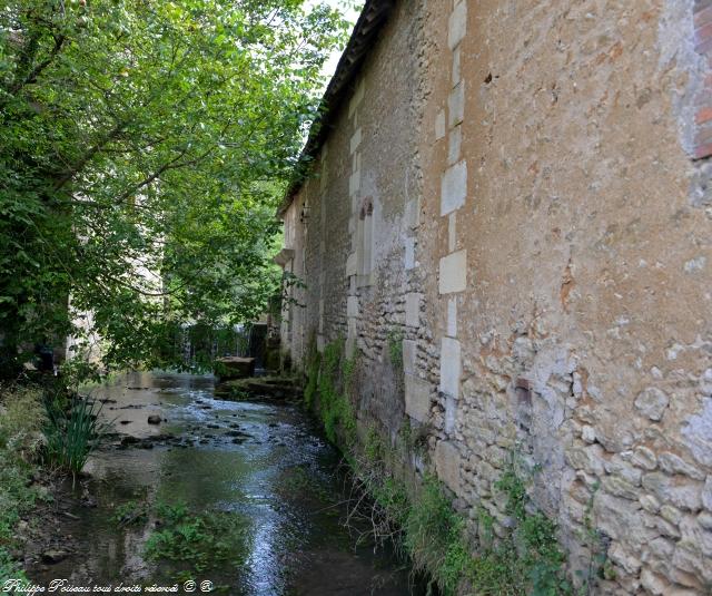 Ancien moulin du pont Charrault Nièvre Passion