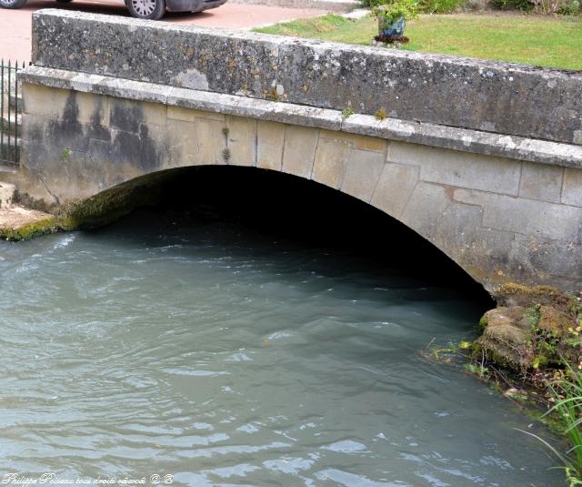 Ancien moulin du pont Charrault Nièvre Passion