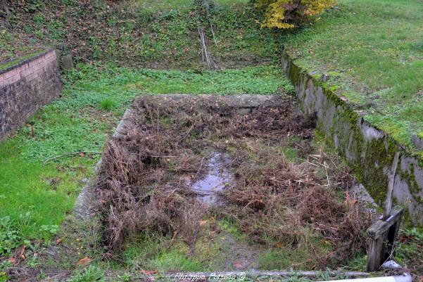 Lavoir du village de Bitry