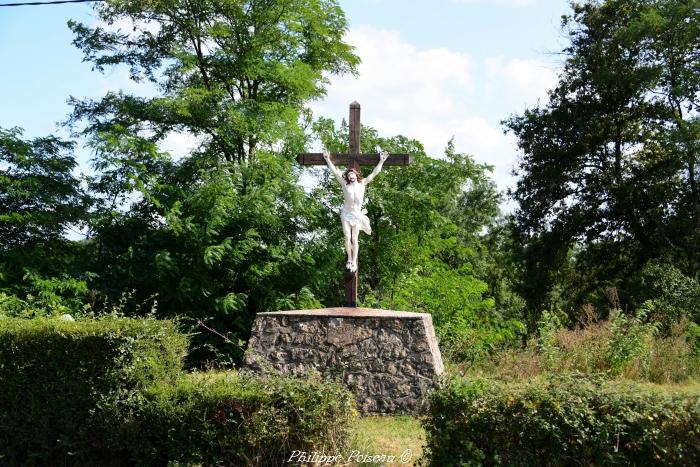 Crucifix de La Fougère un beau patrimoine.