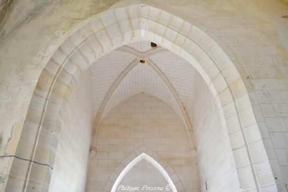 Intérieur de l'église de Vielmanay