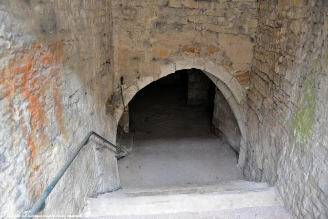 Château Comtal de Clamecy Nièvre Passion