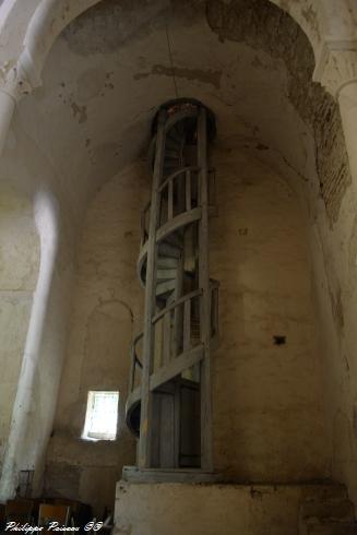 Le Prieuré de Commagny vue de l’intérieur de l’église Nièvre Passion