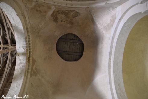 Le Prieuré de Commagny vue de l’intérieur de l’église Nièvre Passion