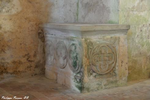 Le Prieuré de Commagny vue de l’intérieur de l’église Nièvre Passion