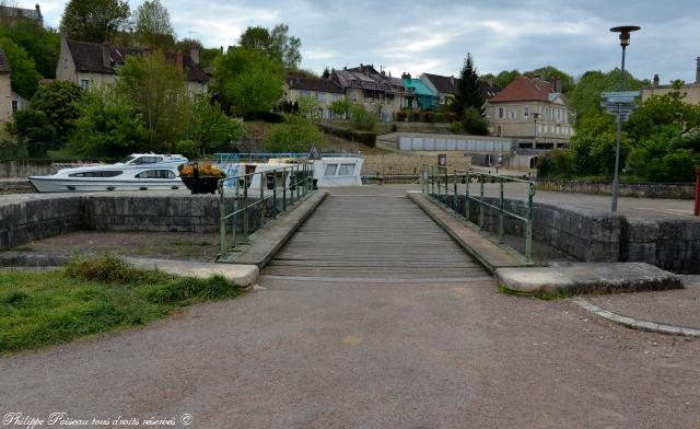 Pont Mobile de Clamecy un remarquable ouvrage