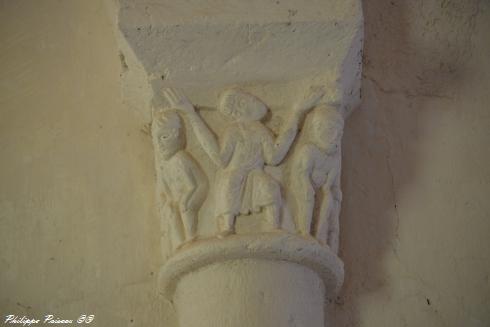 Le Prieuré de Commagny vue de l’intérieur de l’église Nièvre Passion