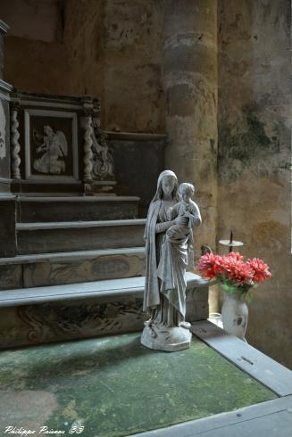 Le Prieuré de Commagny vue de l’intérieur de l’église Nièvre Passion