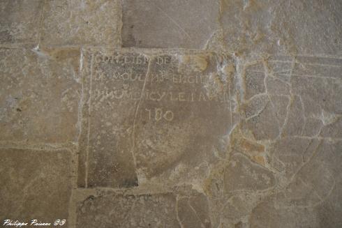 Le Prieuré de Commagny vue de l’intérieur de l’église Nièvre Passion