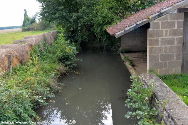 Lavoir de Passy-les-Tours