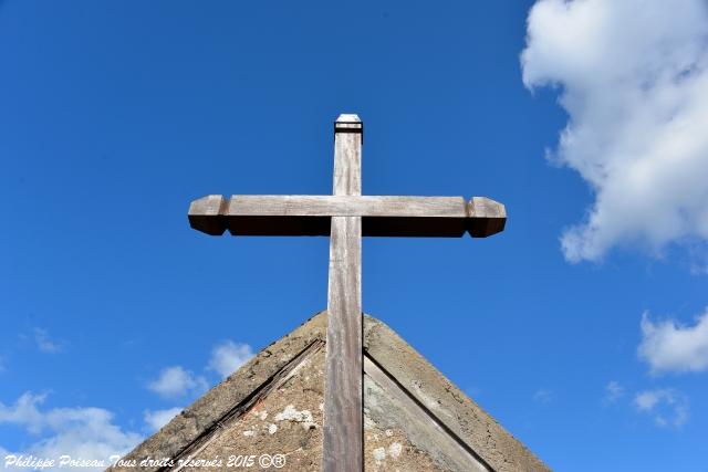 Croix du cimetière de Poiseux un patrimoine vernaculaire