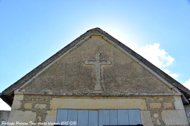 Croix du cimetière de Poiseux Nièvre Passion