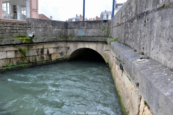 Lavoir de la rue Jean-Jaurès à Clamecy Nièvre Passion