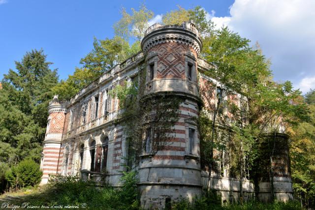 Le château de Thaix un remarquable patrimoine